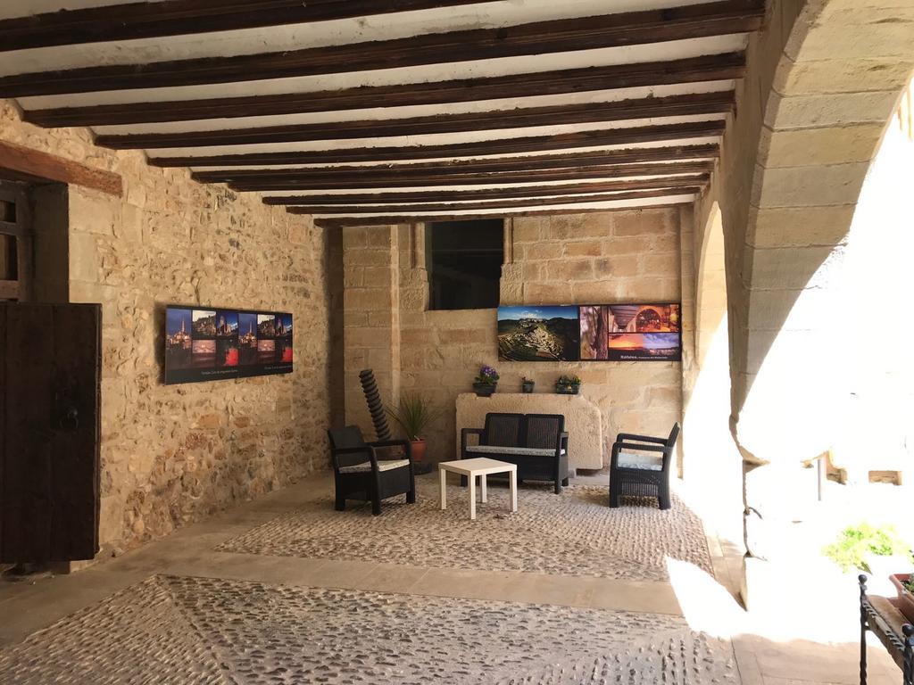 ホテルHospederia Virgen De La Fuente Peñarroya de Tastavins エクステリア 写真